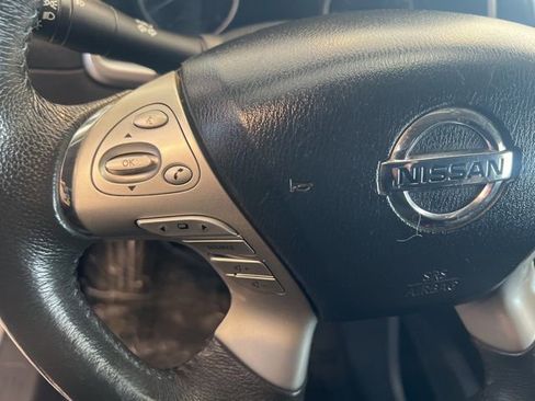 Used 2017 Nissan Murano SV image 20
