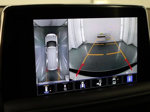 Used 2022 GMC Yukon SLT w/ SLT Premium Package image 59