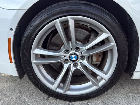 Used 2015 BMW 750Li RWD image 9