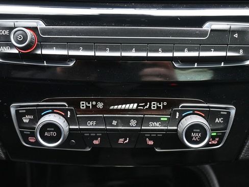 Used 2021 BMW X1 xDrive28i w/ M Sport Package image 17