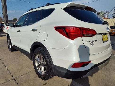 Used 2018 Hyundai Santa Fe Sport w/ 2.4L Value Package 02 FWD image 6