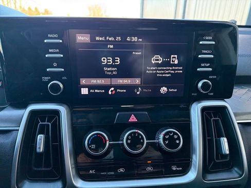 Used 2021 Kia Sorento LX image 28