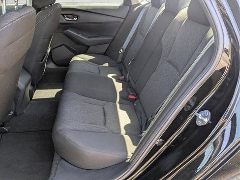Used 2023 Honda Accord LX image 17