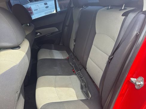 Used 2016 Chevrolet Cruze Limited LS FWD image 11