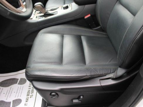 Used 2017 Jeep Grand Cherokee Limited image 20