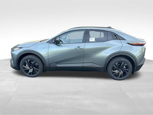New 2026 Toyota C-HR AWD/4WD image 2
