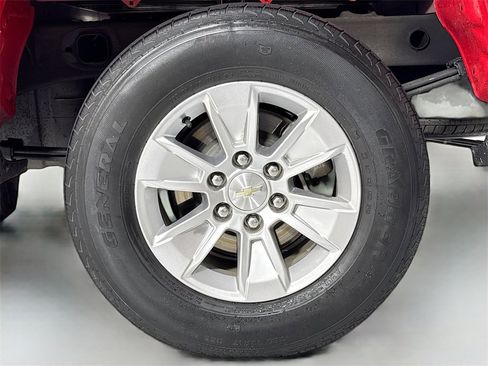 Used 2020 Chevrolet Silverado 1500 LT image 11