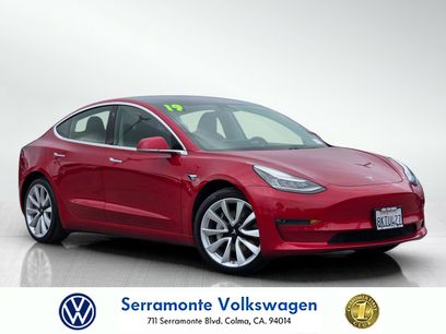 Used 2019 Tesla Model 3 Standard Range Plus