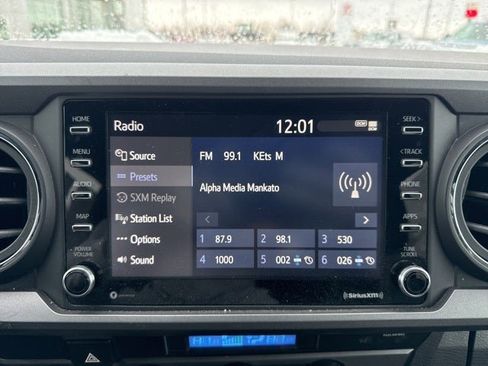 Certified 2023 Toyota Tacoma TRD Off-Road image 23