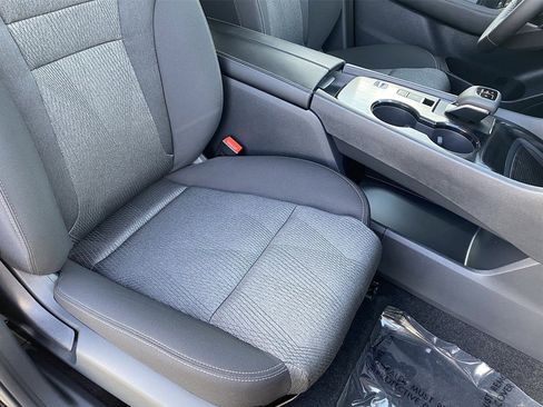 New 2026 Nissan Rogue SV image 12