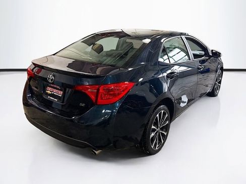 Used 2017 Toyota Corolla SE w/ Carpet Mat Package (TMS) image 6