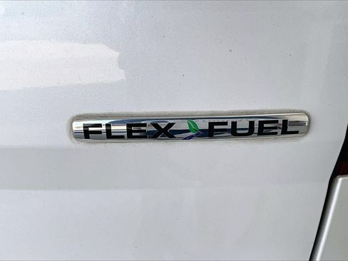 Used 2014 Ford Explorer Limited w/ Equipment Group 301A FWD image 8