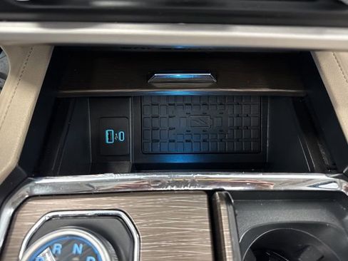 Used 2023 Ford Expedition Max Limited image 47