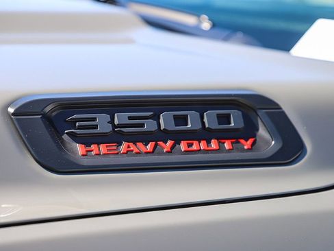 New 2026 RAM 3500 Big Horn AWD/4WD image 6