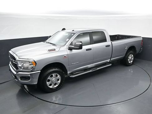 Used 2024 RAM 2500 Big Horn AWD/4WD image 39