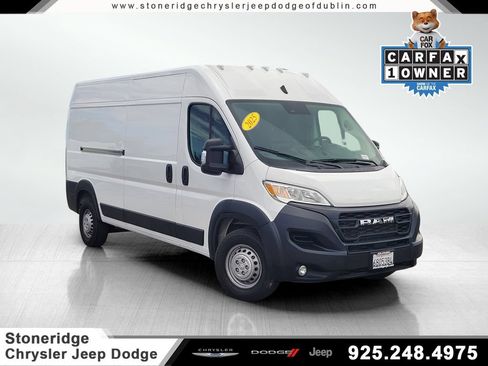 Used 2025 RAM ProMaster 2500 w/ Convenience Group FWD image 1