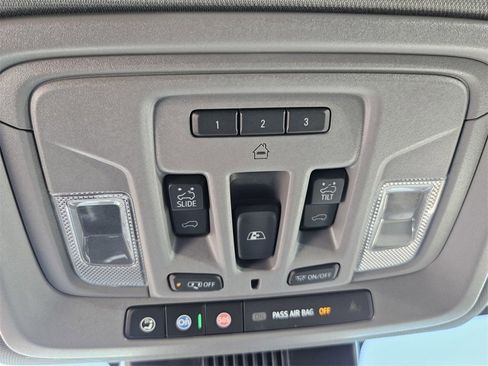 Used 2024 GMC Sierra 1500 Denali w/ Denali Reserve Package image 23