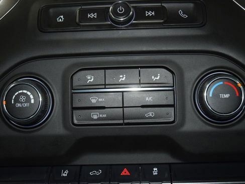 Used 2025 Chevrolet Silverado 2500 W/T w/ WT Convenience Package image 27