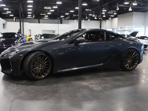 Used 2018 Lexus LC 500 Coupe w/ Sport Package RWD image 9