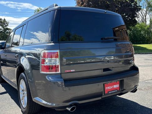 Used 2018 Ford Flex SE FWD image 7