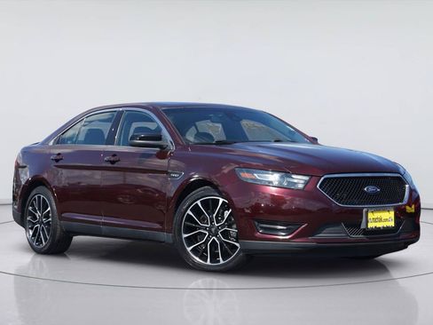 Used 2018 Ford Taurus SHO w/ Driver Assist Package AWD/4WD image 2