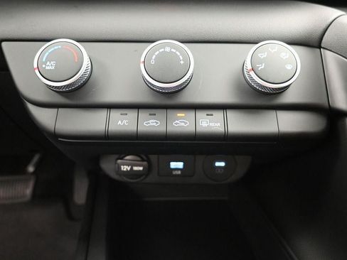 New 2026 Hyundai Elantra SE FWD image 33