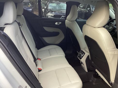 Certified 2026 Volvo XC40 B5 Plus w/ Protection Package Premier AWD/4WD image 22