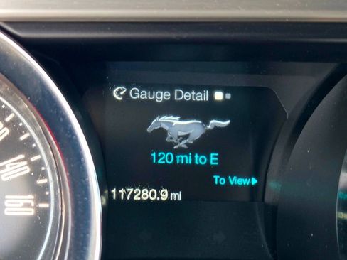 Used 2014 Ford Mustang Premium image 14