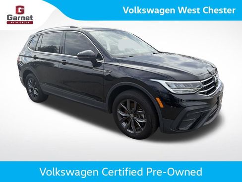 Certified 2023 Volkswagen Tiguan SE w/ Panoramic Sunroof Package AWD/4WD image 8