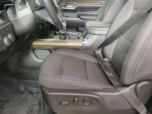 Used 2023 Chevrolet Silverado 1500 RST w/ Convenience Package II image 19