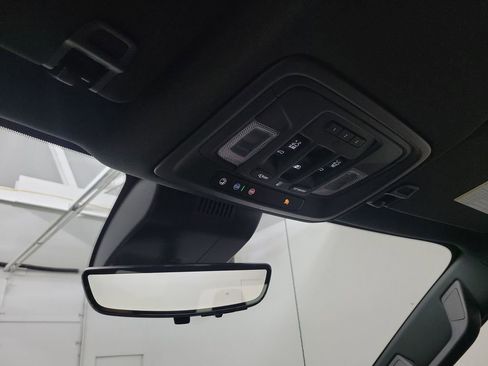 Used 2024 Chevrolet Silverado 1500 High Country w/ Technology Package image 14