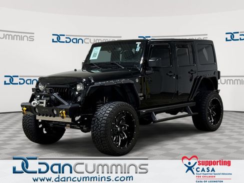 Used 2017 Jeep Wrangler Unlimited Sport w/ Quick Order Package 24S AWD/4WD image 1