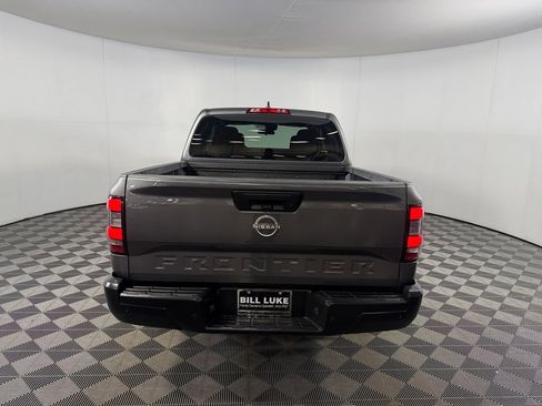 Used 2023 Nissan Frontier S w/ Technology Package RWD image 8