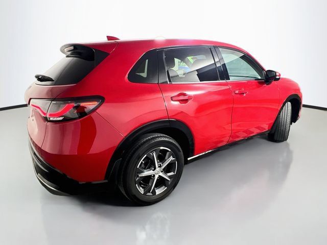 Used 2024 Honda HR-V EX-L image 8
