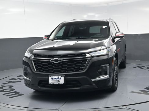 Certified 2023 Chevrolet Traverse Premier w/ Redline Edition image 5