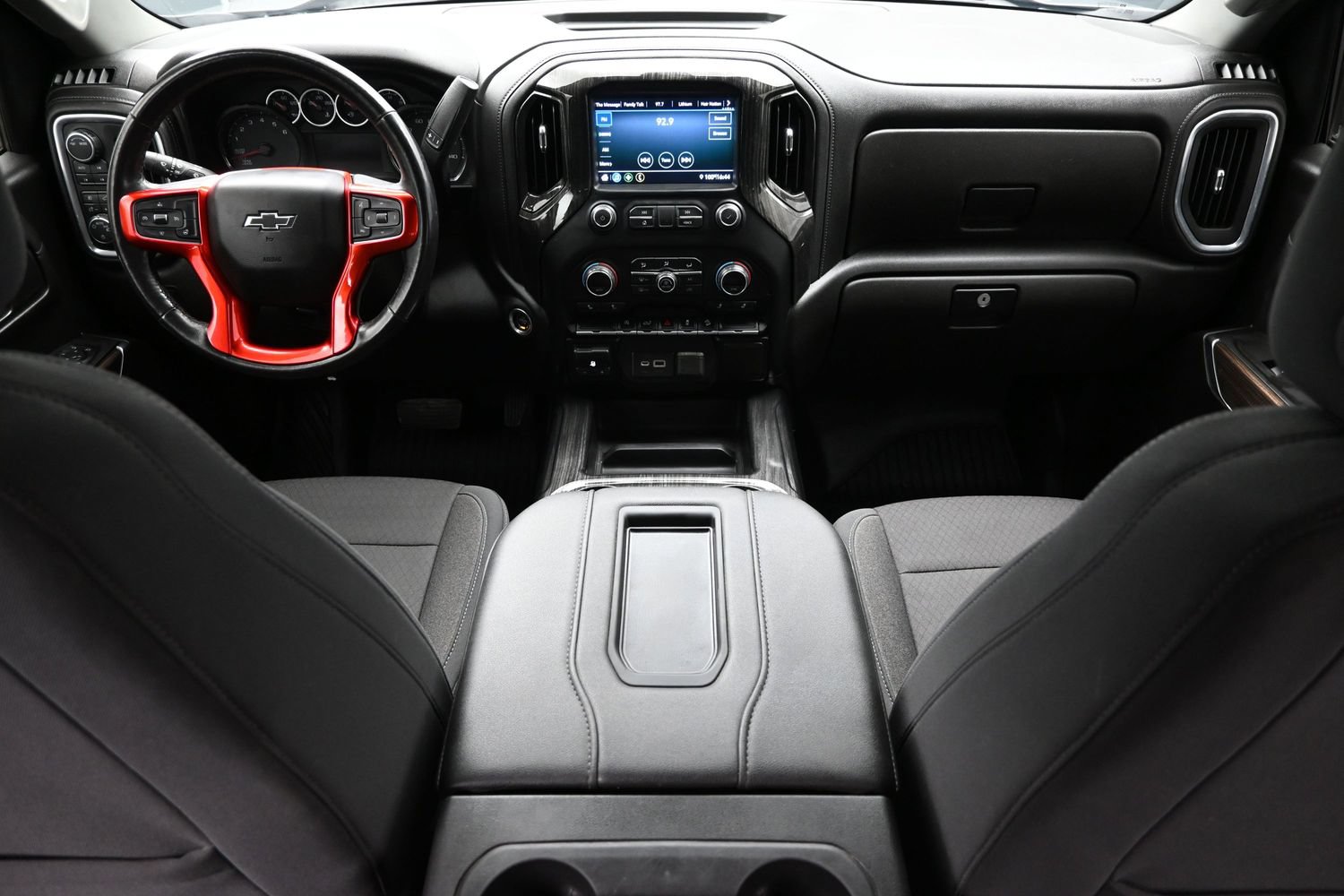 Used 2021 Chevrolet Silverado 1500 LT Trail Boss w/ Bed Protection Package AWD/4WD image 14