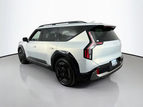 Used 2024 Kia EV9 GT-Line AWD/4WD image 5
