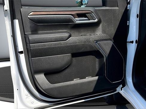 Used 2023 Chevrolet Silverado 1500 RST image 21