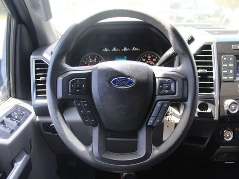 Used 2016 Ford F150 XLT RWD image 18