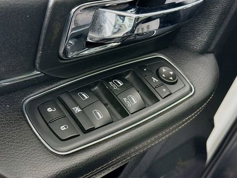 Used 2017 RAM 3500 Laramie image 18