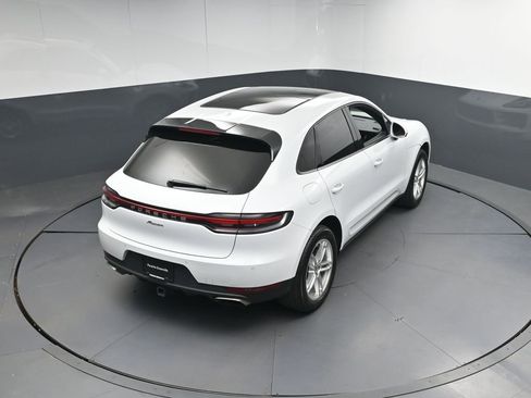 Used 2020 Porsche Macan AWD/4WD image 35