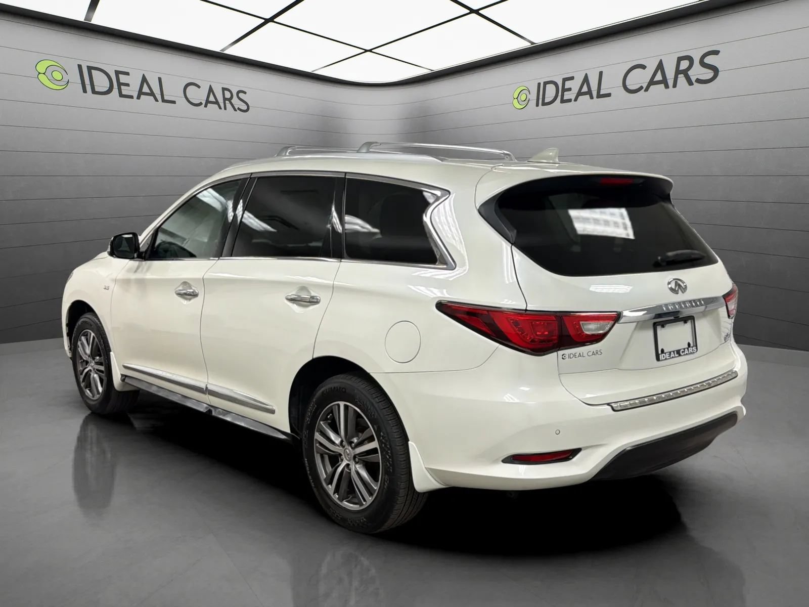 Used 2016 INFINITI QX60 FWD w/ Premium Plus Package image 7