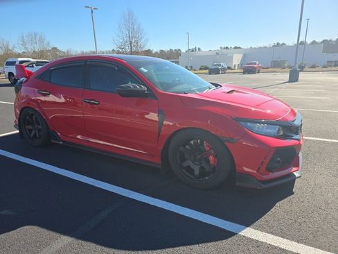 Used 2019 Honda Civic Type R image 13