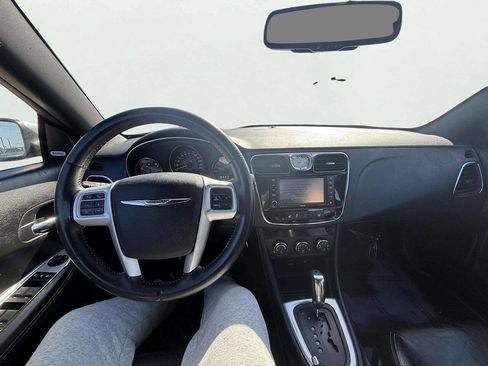 Used 2013 Chrysler 200 S image 17