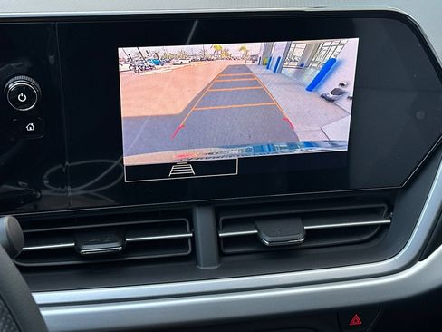 New 2026 Chevrolet Trax LS w/ LS Convenience Package FWD image 19