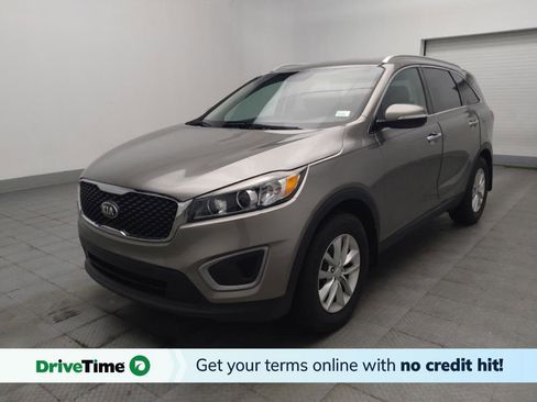 Used 2016 Kia Sorento FWD image 1