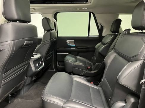 Used 2025 Ford Expedition Max Platinum AWD/4WD image 83