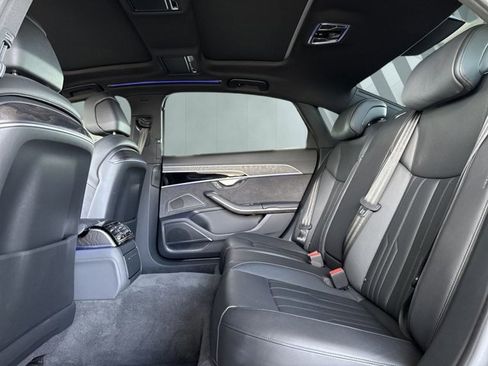 Used 2022 Audi A8 L 3.0T w/ Executive Package image 22