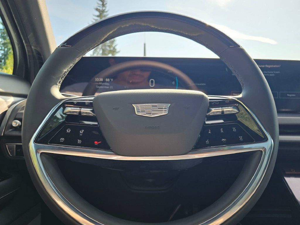 New 2027 Cadillac Vistiq Luxury AWD/4WD image 25