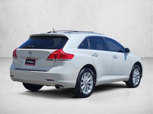 Used 2011 Toyota Venza w/ Convenience Pkg FWD image 8